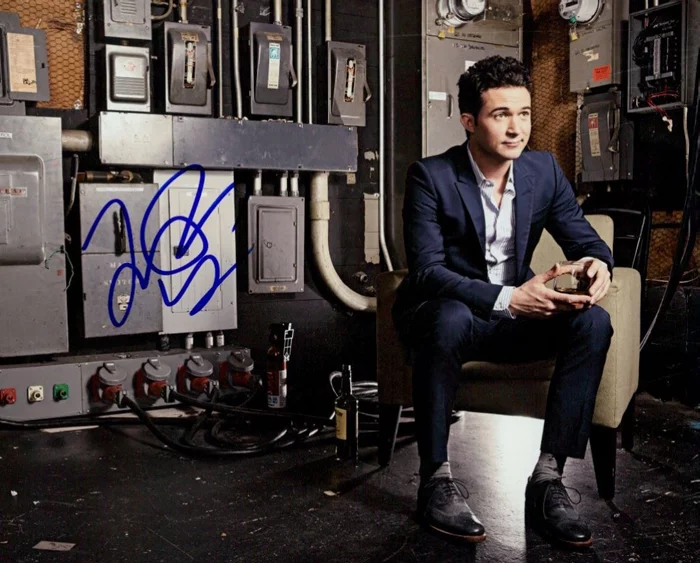 Justin Willman autograph