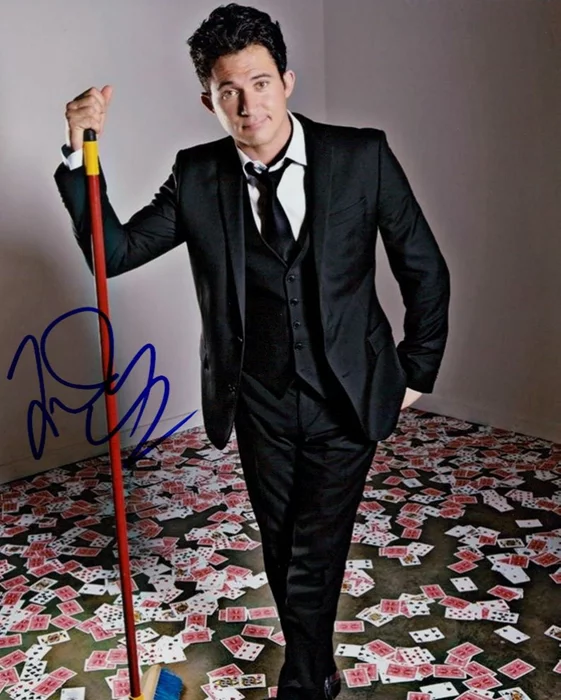 Justin Willman autograph
