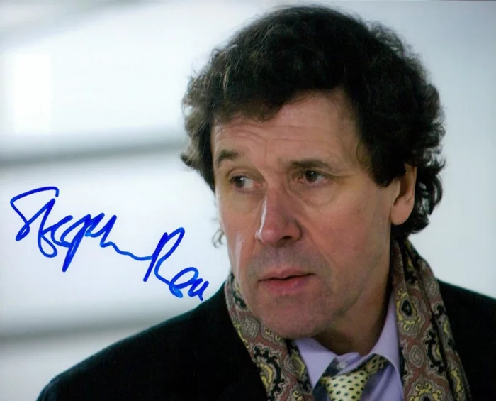 Stephen Rea autograph