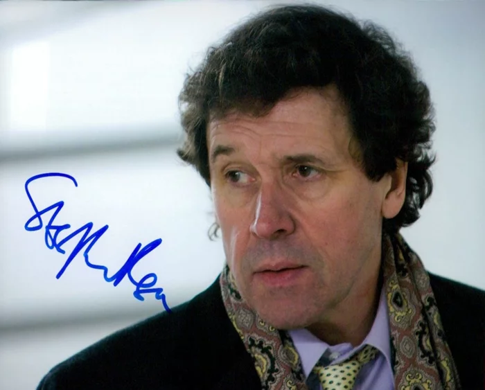 Stephen Rea autograph