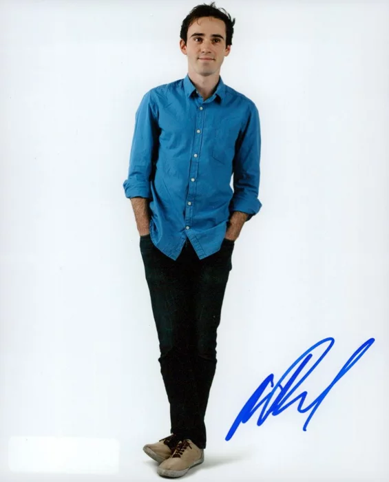 Ari Brand autograph