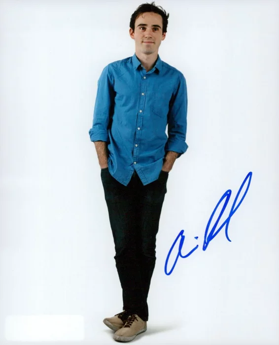 Ari Brand autograph