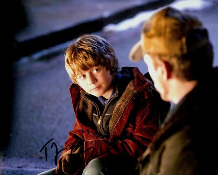 Ty Simpkins autograph