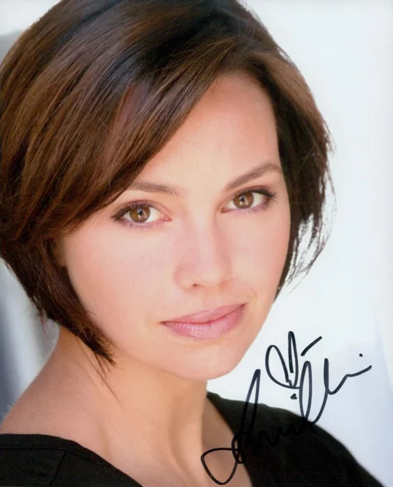 Emily O'Brien autograph