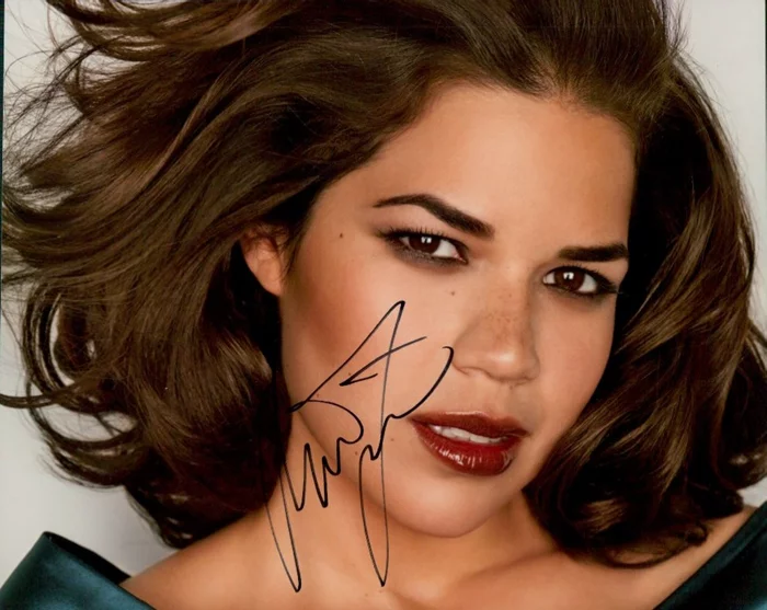 America Ferrera autograph