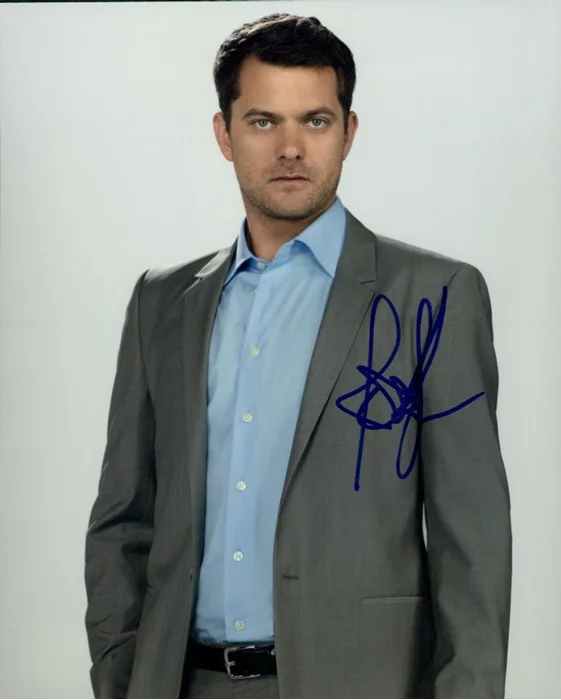 Joshua Jackson autograph