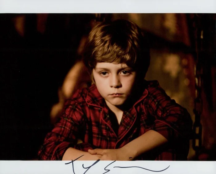 Ty Simpkins autograph