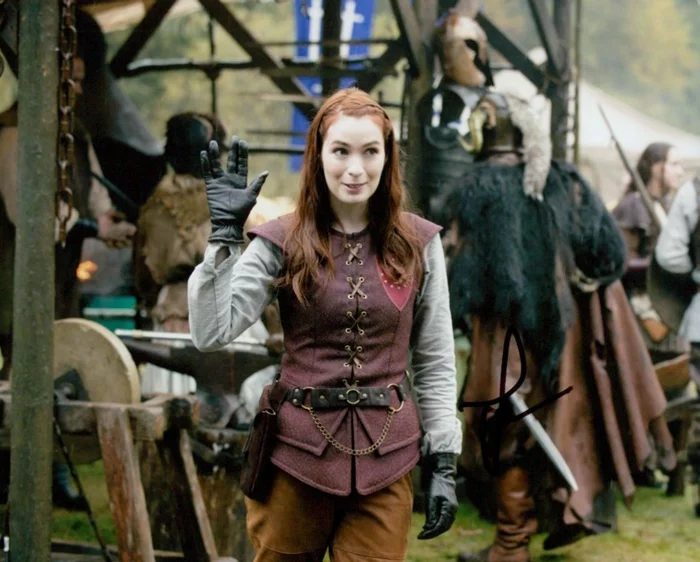 Felicia Day autograph