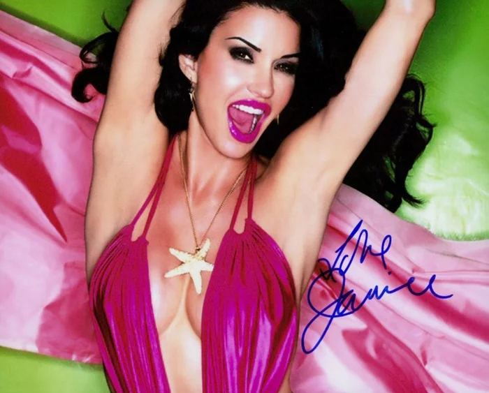 Janice Dickinson autograph