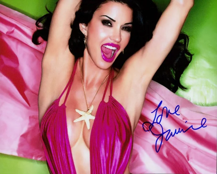 Janice Dickinson autograph