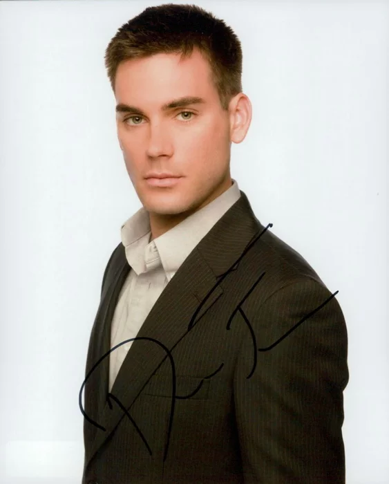 Drew Fuller autograph