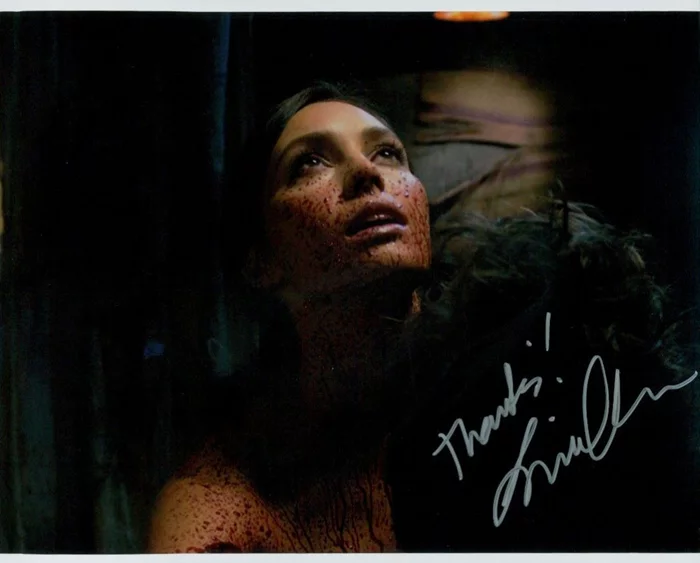 Emily O'Brien autograph