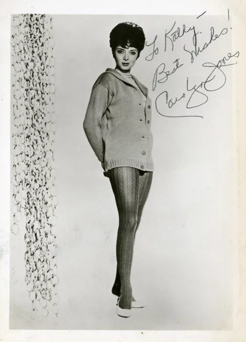 Carolyn Jones autograph