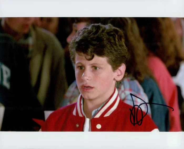 David Moscow autograph