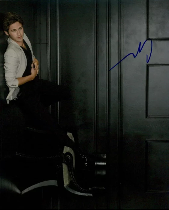 Connor  Paolo autograph