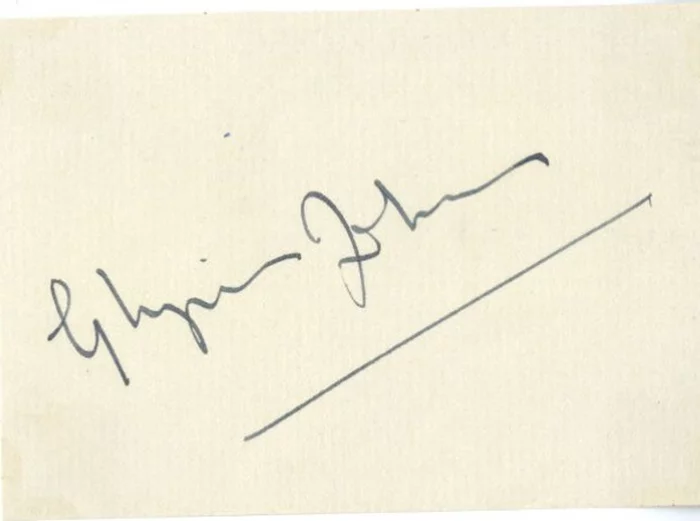 Glynis Johns autograph