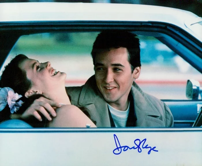 Ione Skye autograph