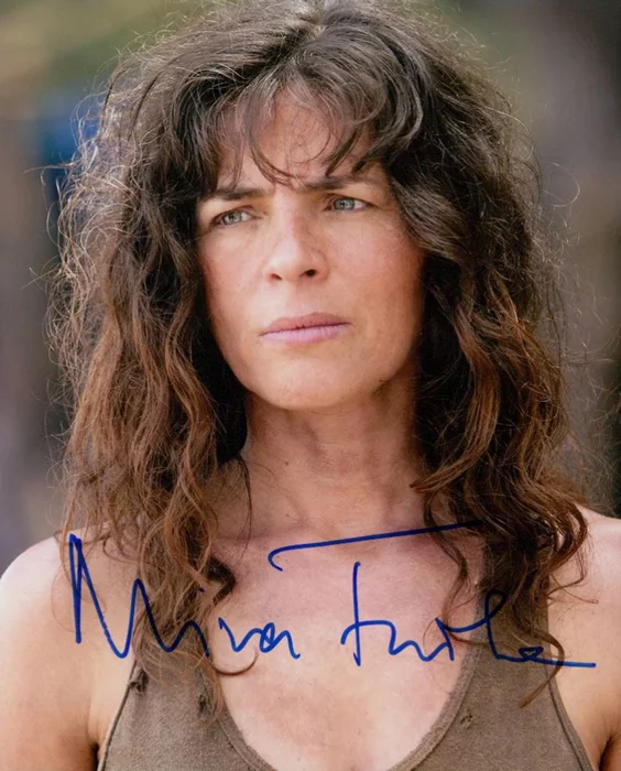 Mira Furlan autograph