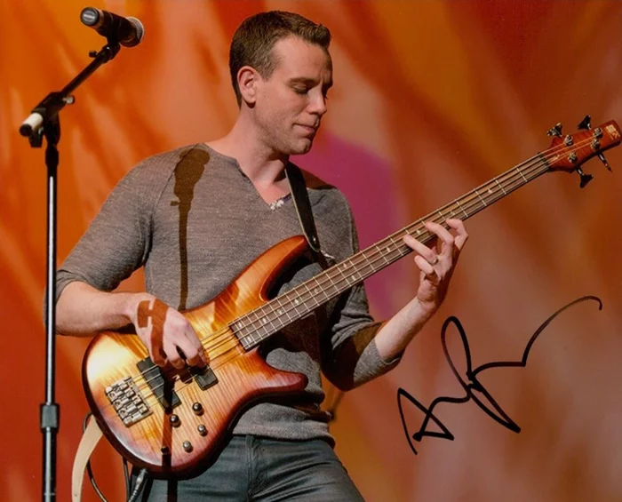 Adam Pascal autograph