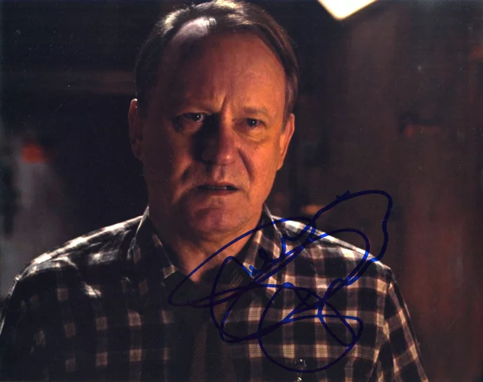 Stellan Skarsgard autograph