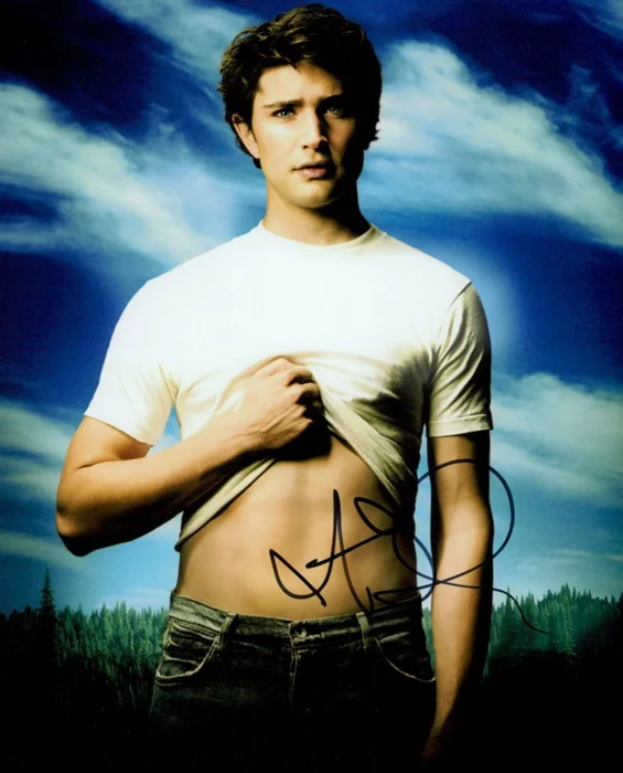 Matt Dallas autograph