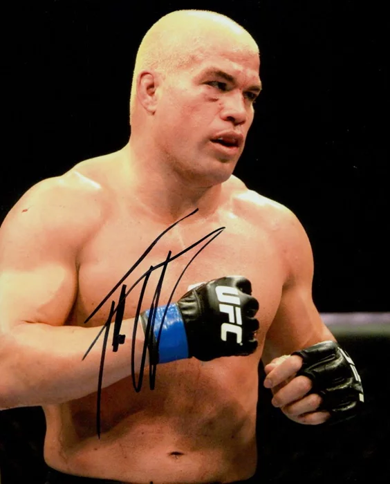 Tito Ortiz autograph