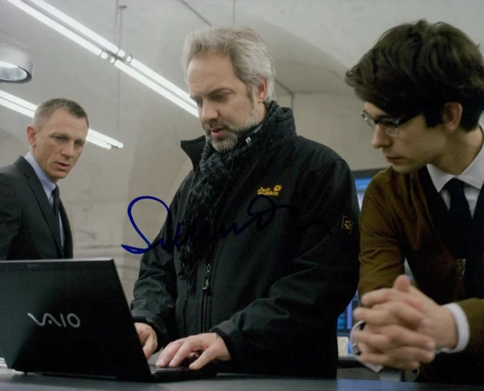 Sam Mendes autograph