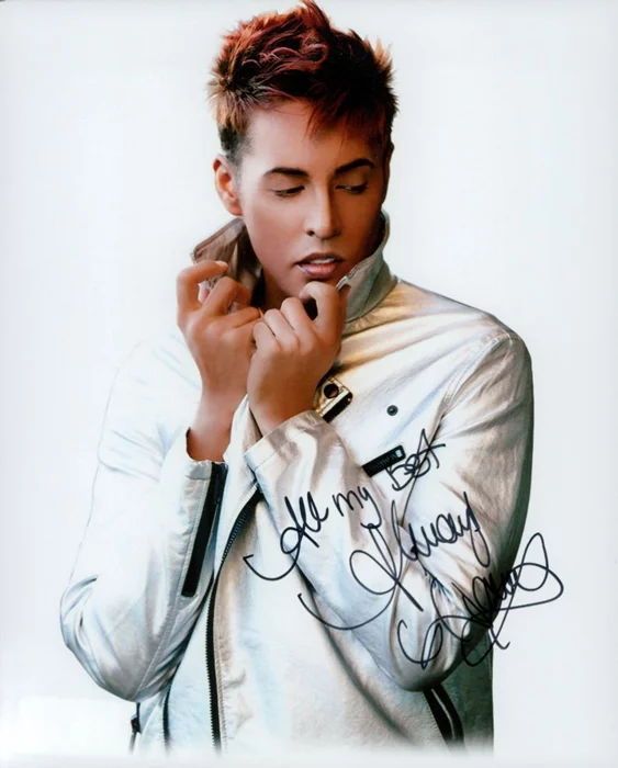Dario autograph