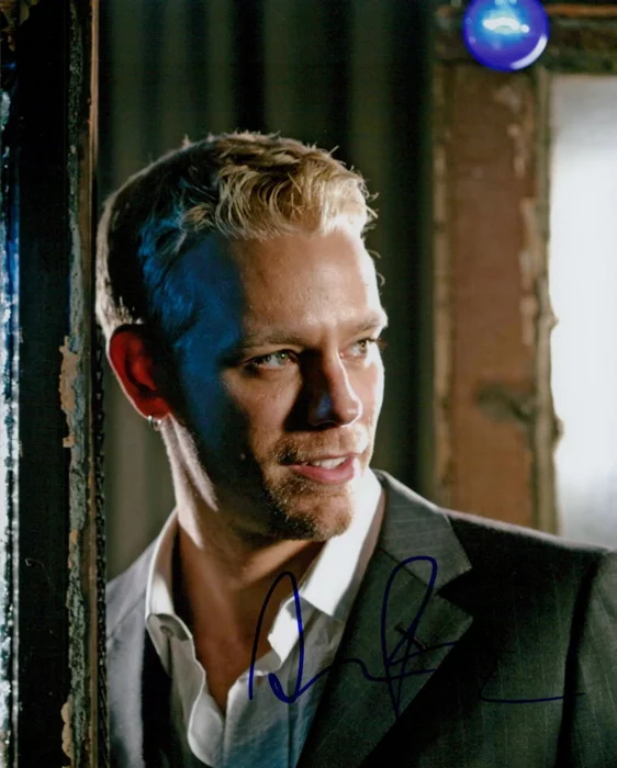 Adam Pascal autograph