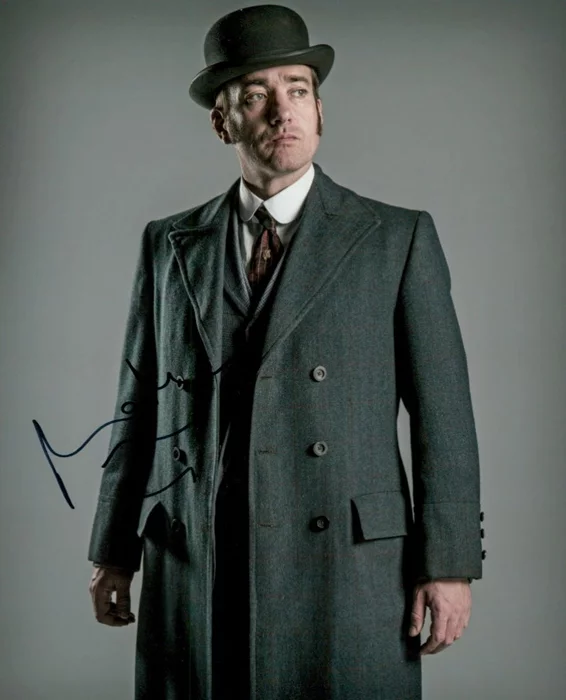 Matthew MacFadyen autograph