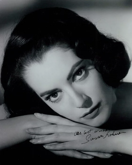 Susan Kohner autograph
