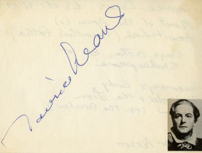 Maurice Evans autograph