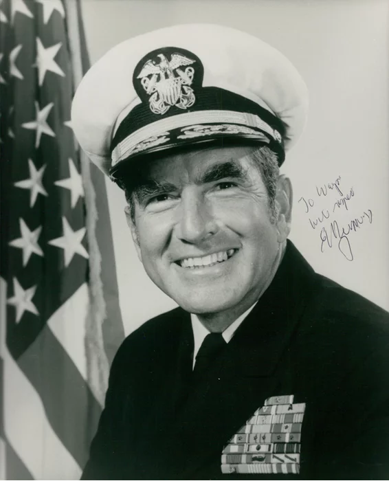 Elmo Zumwalt autograph