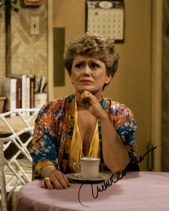 Rue McClanahan autograph