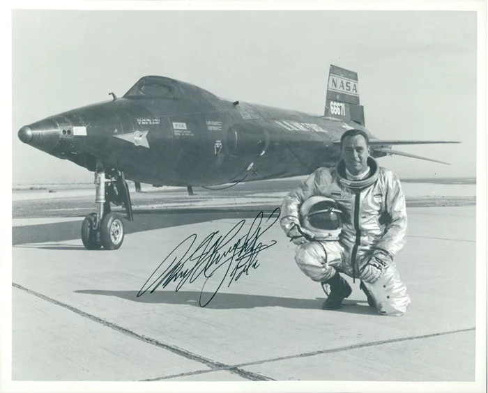 Pete Knight autograph