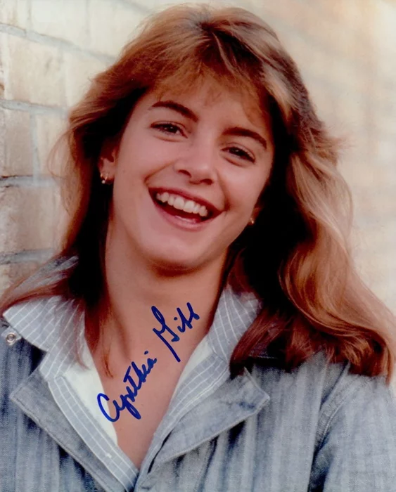 Cynthia Gibb autograph