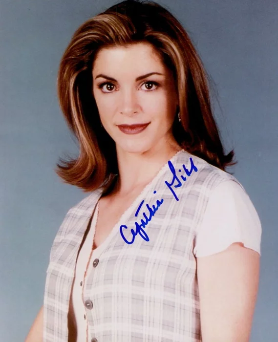 Cynthia Gibb autograph