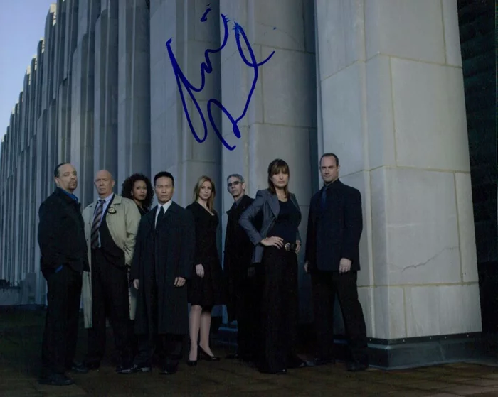 Diane Neal autograph