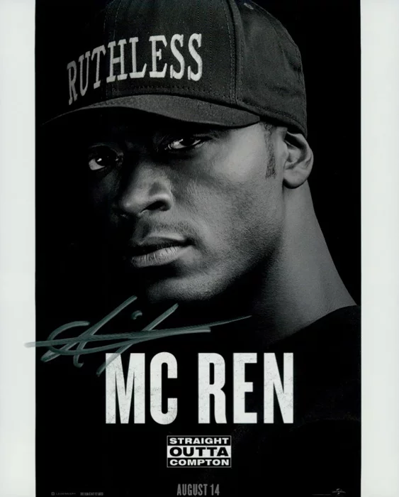 Aldis Hodge autograph