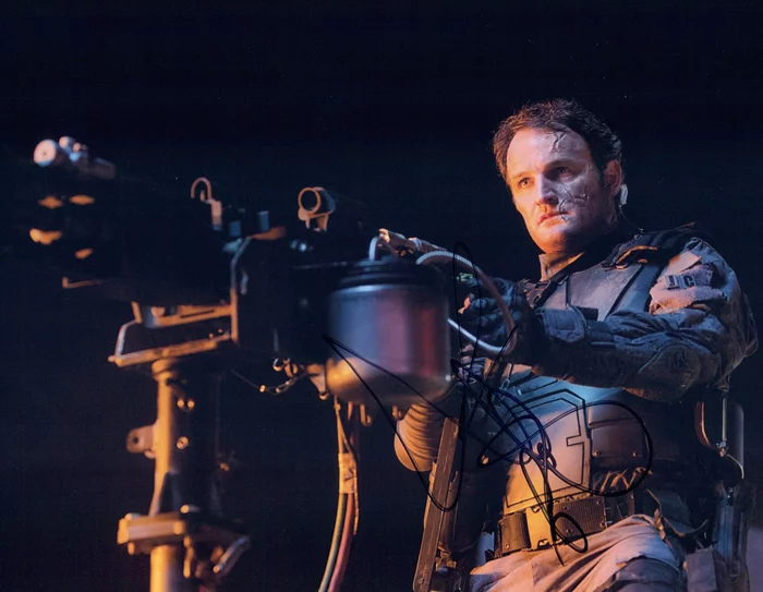 Jason Clarke autograph