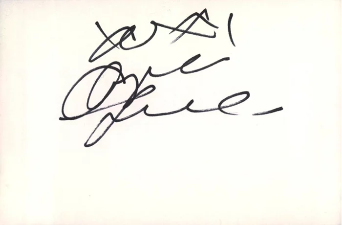 Angela Lindvall autograph