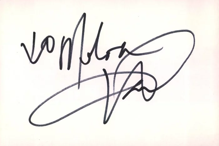Melora Hardin autograph