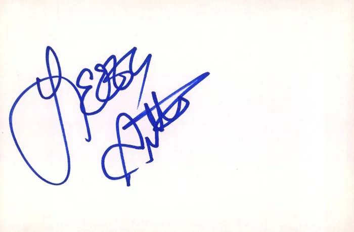 Leeza Gibbons autograph
