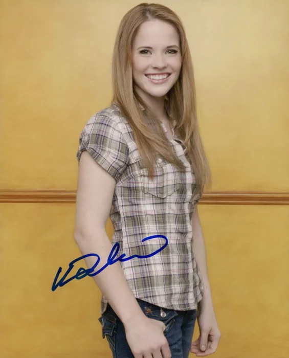 Katie Leclerc autograph