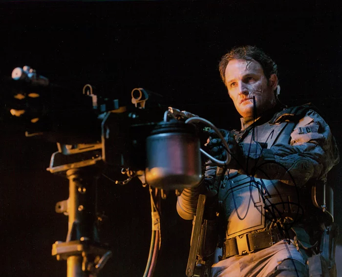 Jason Clarke autograph