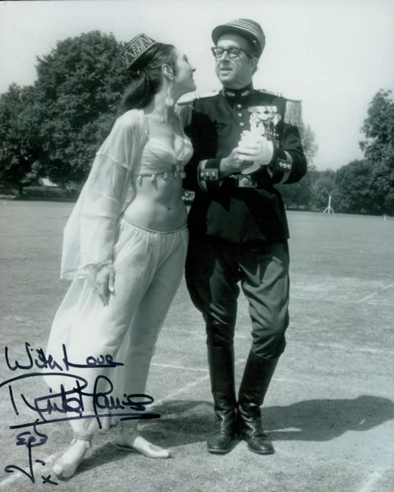 Anita Harris autograph