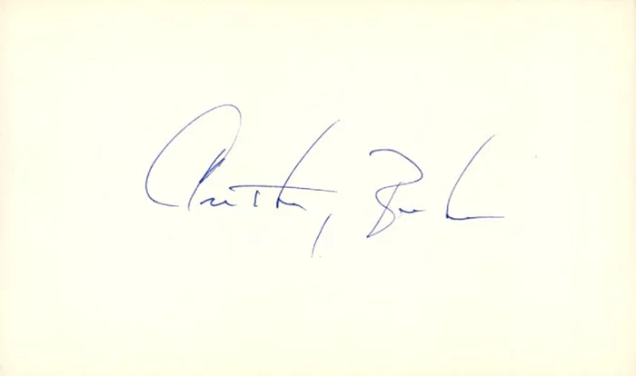 Anthony Zerbe autograph