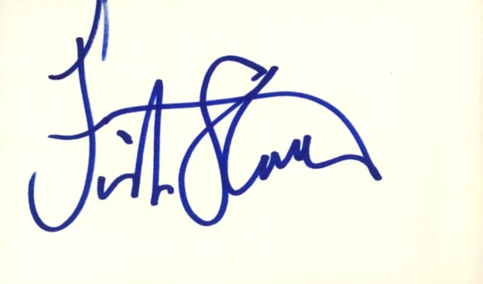 Fisher Stevens autograph