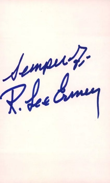 R. Lee Ermey autograph