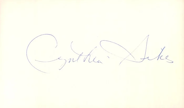 Cynthia Sikes autograph
